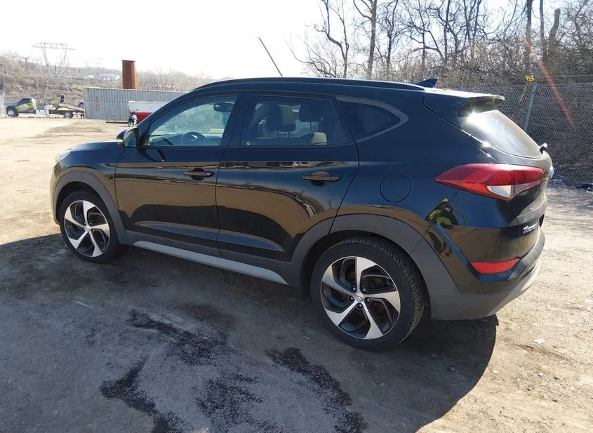 2018 HYUNDAI TUCSON Used VIN KM8J3CA27JU690140 – engine bay