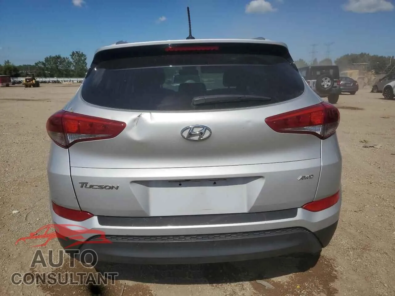 2016 HYUNDAI TUCSON Damaged VIN KM8J3CA40GU201216 – engine bay