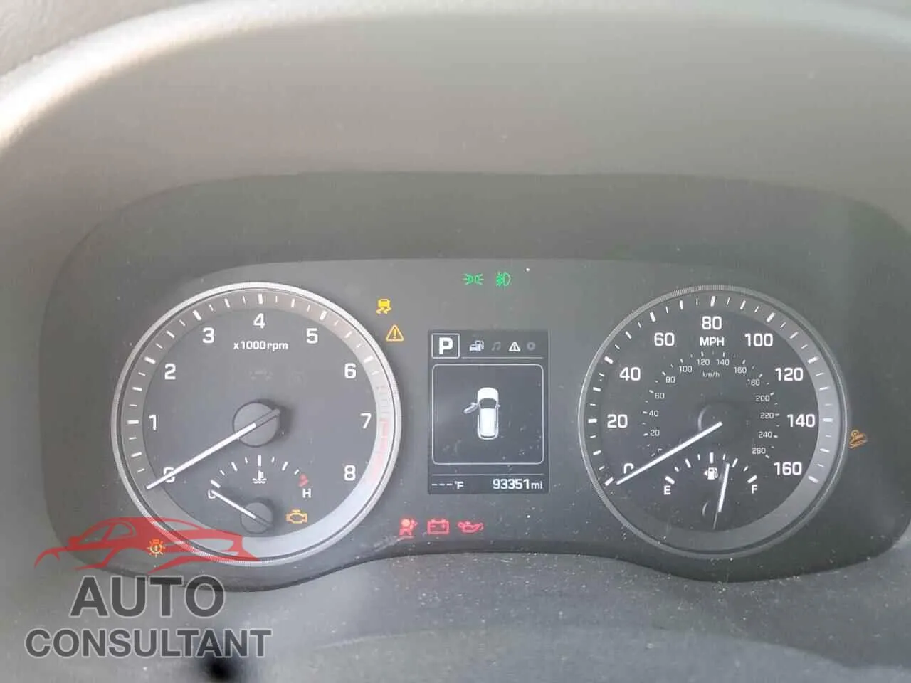2016 HYUNDAI TUCSON Damaged VIN KM8J3CA40GU201216 – trunk area