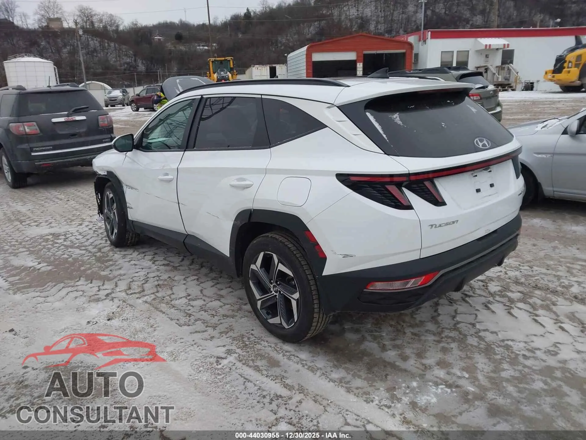 2024 HYUNDAI TUCSON HYBRID Damaged VIN KM8JCCD10RU175544 – side profile