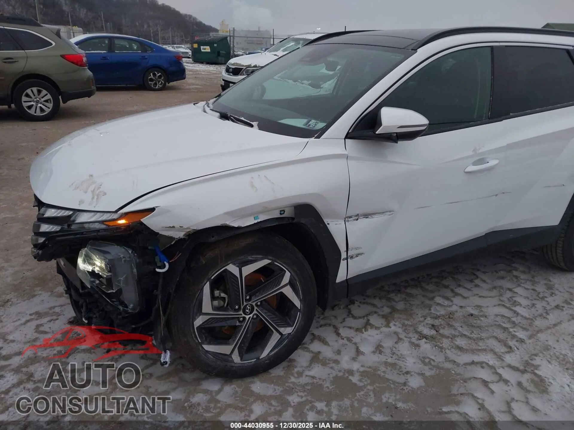 2024 HYUNDAI TUCSON HYBRID Damaged VIN KM8JCCD10RU175544 – engine bay