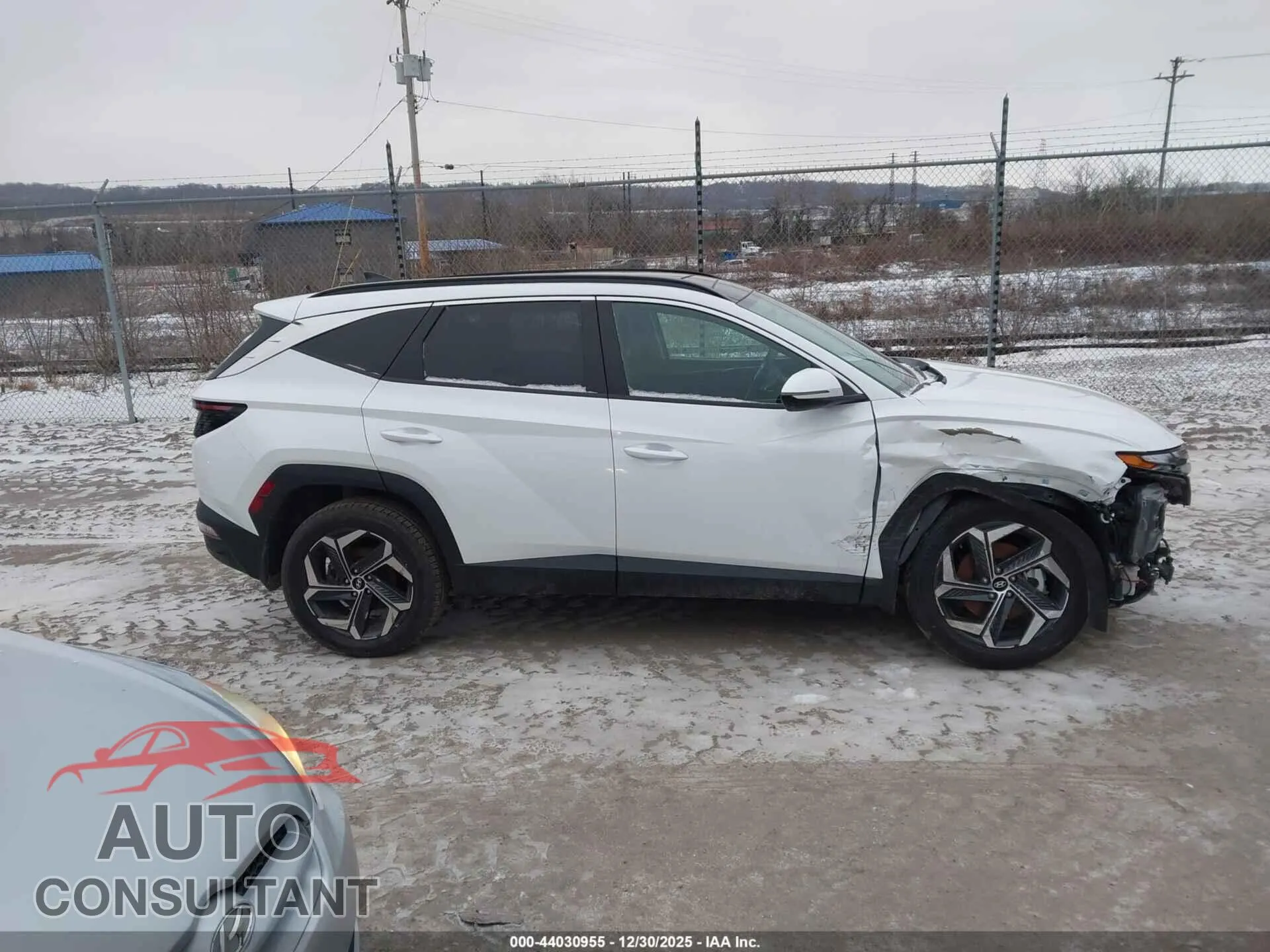 2024 HYUNDAI TUCSON HYBRID Damaged VIN KM8JCCD10RU175544 – photo 13