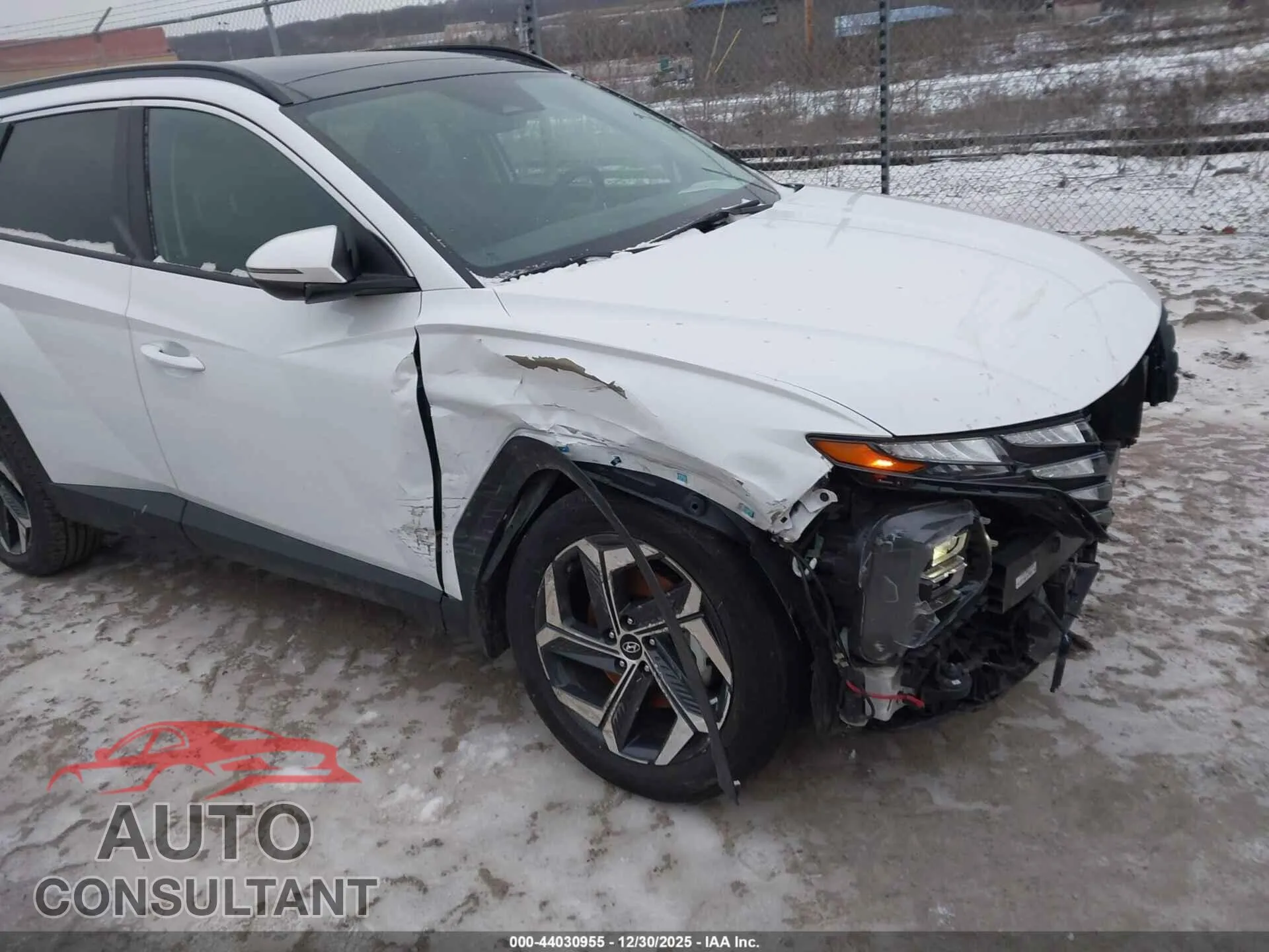 2024 HYUNDAI TUCSON HYBRID Damaged VIN KM8JCCD10RU175544 – photo 18