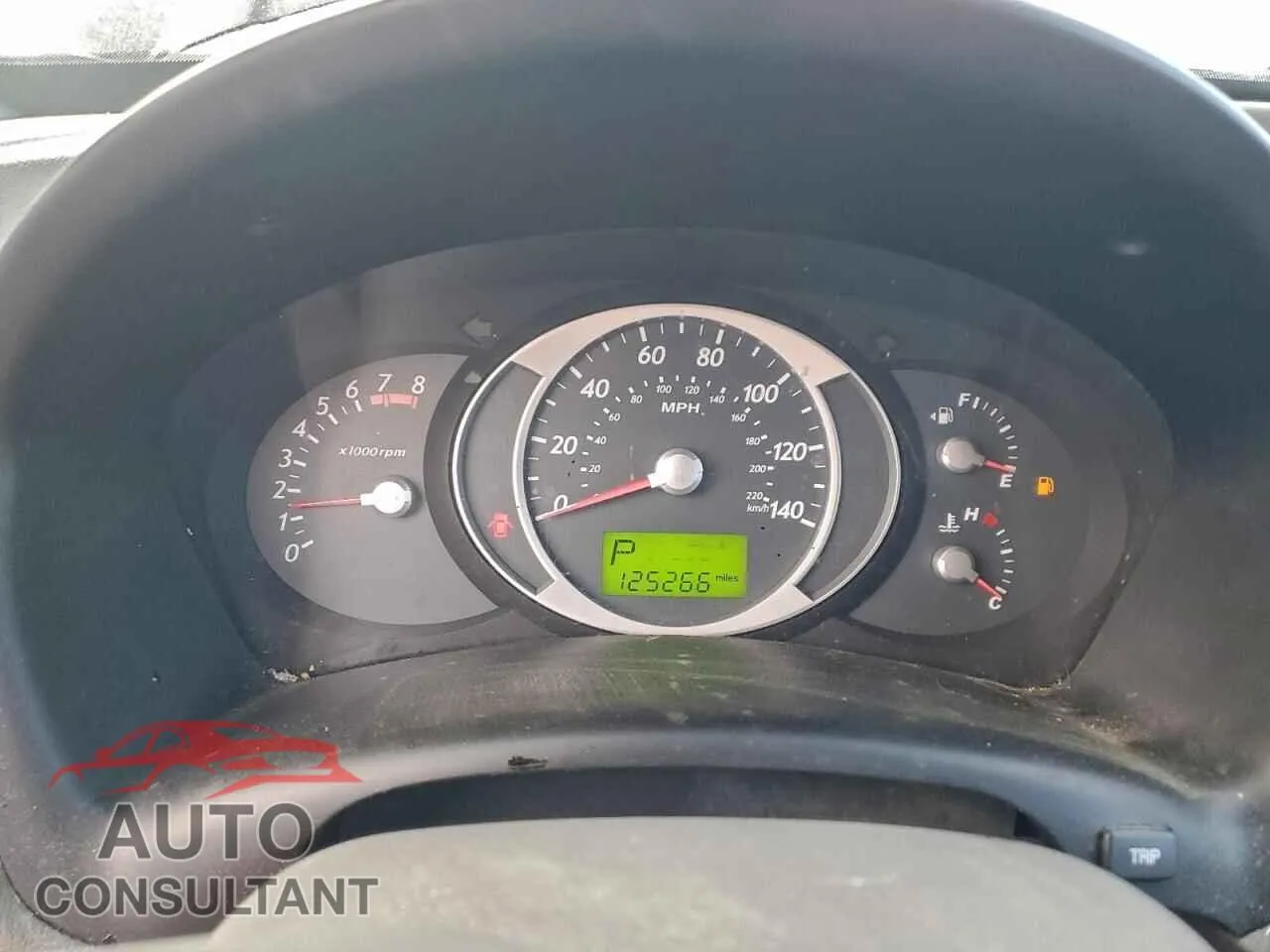 2009 HYUNDAI TUCSON Damaged VIN KM8JN72D46U318215 – trunk area