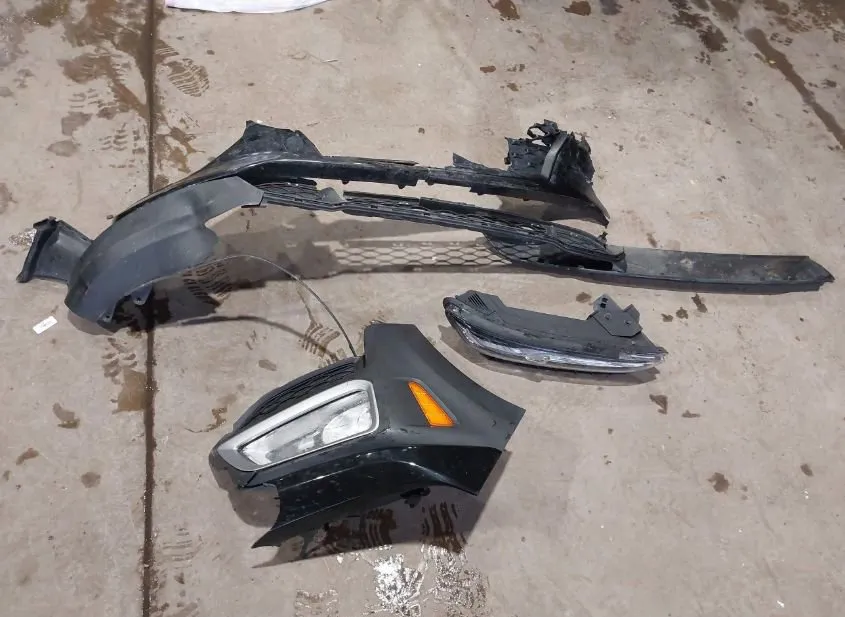 2020 HYUNDAI Kona Used VIN KM8K12AA1LU580358 – trunk area