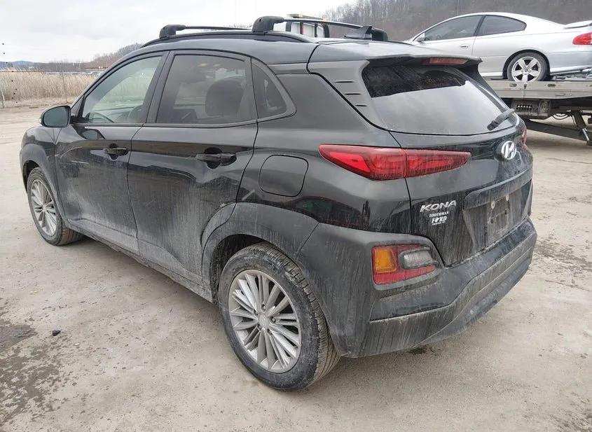 2019 HYUNDAI Kona Used VIN KM8K6CAA0KU339736 – trunk area 2019 HYUNDAI Kona Used VIN KM8K6CAA0KU339736 – trunk area