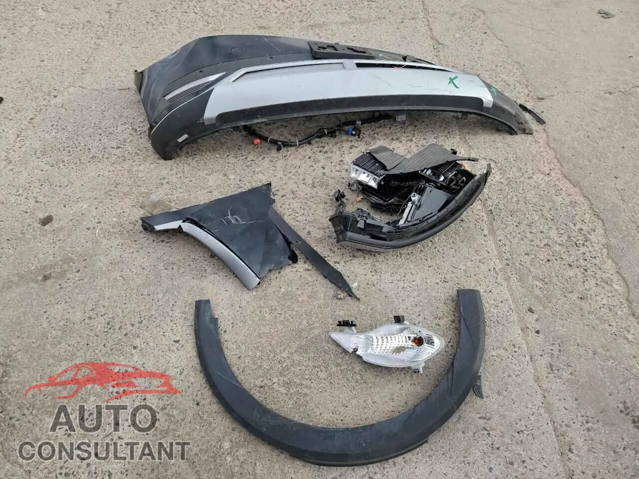 2024 HYUNDAI IONIQ Damaged VIN KM8KNDDFXRU299630 – photo 13