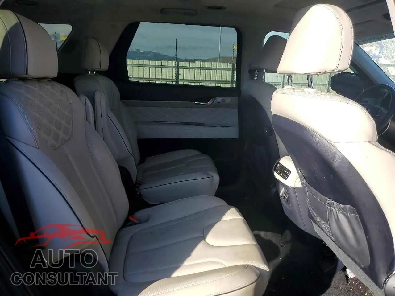 2021 HYUNDAI PALISADE Damaged VIN KM8R7DHE8MU251935 – odometer reading