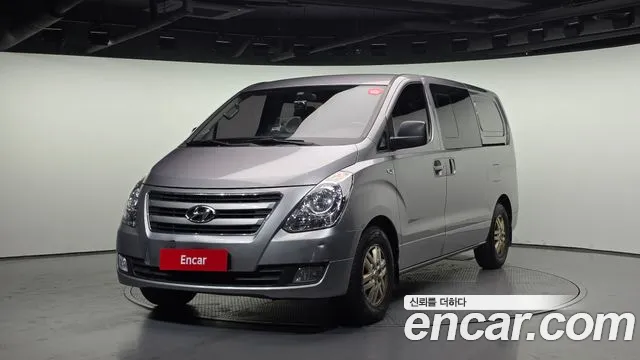 2017 Hyundai Grand Starex 5-Seater Van Sold VIN KMFWBX7KBHU899011 – front exterior