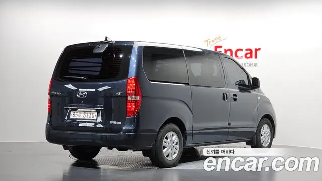 2017 Hyundai Grand Starex 5-Seater VAN Sold VIN KMFWBX7KBHU923684 – trunk area 2017 Hyundai Grand Starex 5-Seater VAN Sold VIN KMFWBX7KBHU923684 – trunk area