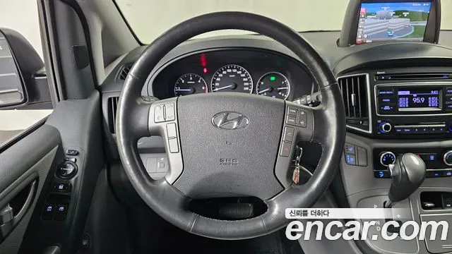2017 Hyundai Grand Starex 5-Seater VAN Sold VIN KMFWBX7KBHU923684 – photo 26 2017 Hyundai Grand Starex 5-Seater VAN Sold VIN KMFWBX7KBHU923684 – photo 26