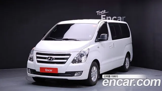 2018 Hyundai Grand Starex 5-Seater VAN Sold VIN KMFWBX7KBJU925493 – interior seats