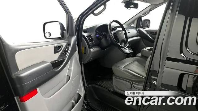 2018 Hyundai Grand Starex 3-Seater VAN Sold VIN KMFWBX7KBJU926195 – photo 15