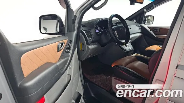 2018 Hyundai Grand Starex 5-Seater VAN Sold VIN KMFWBX7KBJU927806 – photo 18 2018 Hyundai Grand Starex 5-Seater VAN Sold VIN KMFWBX7KBJU927806 – photo 18