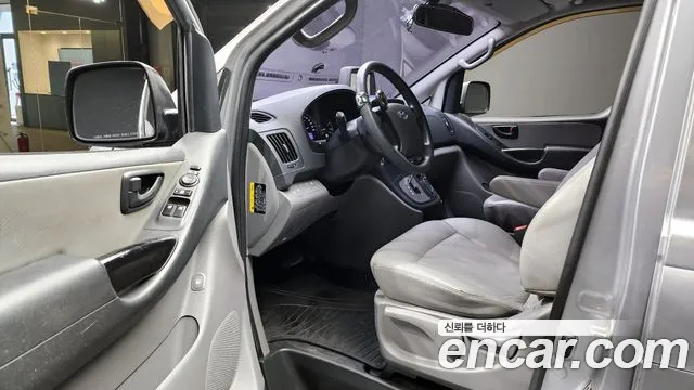 2018 Hyundai Grand Starex 5-Seater VAN Sold VIN KMFWBX7KBJU927884 – photo 18