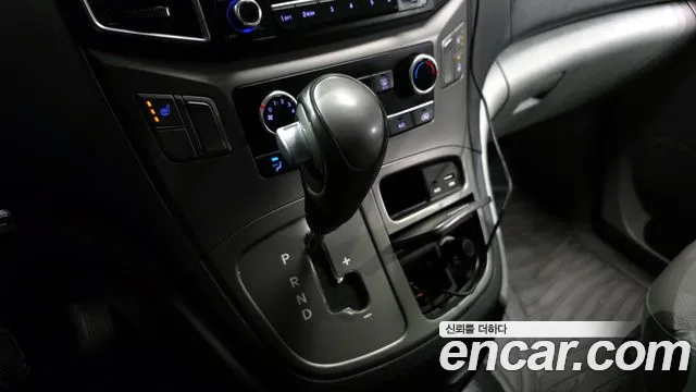2018 Hyundai Grand Starex 5-Seater VAN Sold VIN KMFWBX7KBJU928614 – photo 13