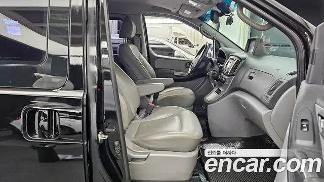 2018 Hyundai Grand Starex 5-Seater VAN Sold VIN KMFWBX7KBJU942401 – photo 28 2018 Hyundai Grand Starex 5-Seater VAN Sold VIN KMFWBX7KBJU942401 – photo 28