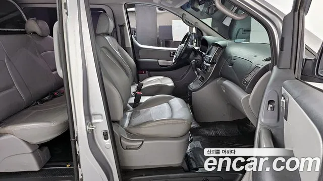 2018 Hyundai Grand Starex 5-Seater VAN Sold VIN KMFWBX7KBJU949985 – side profile