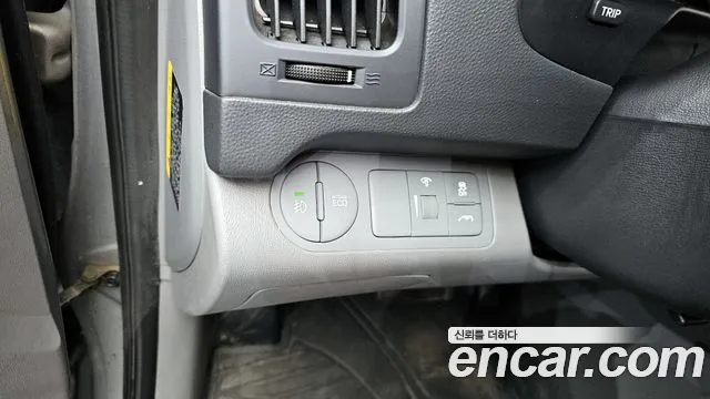 2018 Hyundai Grand Starex 5-Seater VAN Sold VIN KMFWBX7KBJU949985 – photo 13