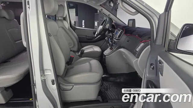 2018 Hyundai Grand Starex 5-Seater VAN Sold VIN KMFWBX7KBJU971681 – odometer reading