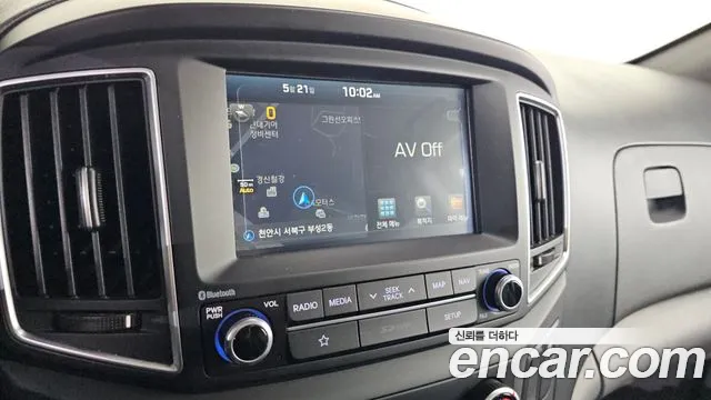 2018 Hyundai The New Grand Starex Van 5-Seater Sold VIN KMFWBX7KBJU975580 – engine bay