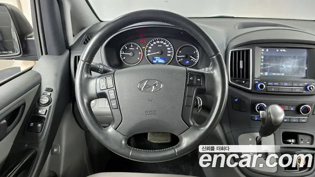 2018 Hyundai The New Grand Starex Van 5-Seater Sold VIN KMFWBX7KBJU977004 – engine bay 2018 Hyundai The New Grand Starex Van 5-Seater Sold VIN KMFWBX7KBJU977004 – engine bay