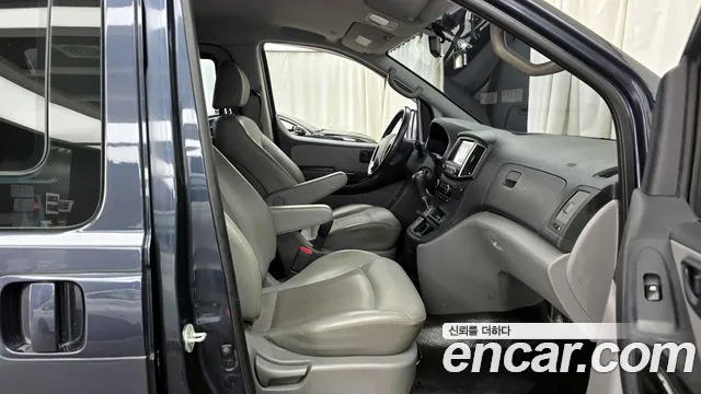 2018 Hyundai The New Grand Starex Van 5-Seater Sold VIN KMFWBX7KBJU977004 – photo 16 2018 Hyundai The New Grand Starex Van 5-Seater Sold VIN KMFWBX7KBJU977004 – photo 16