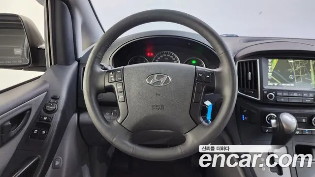 2018 Hyundai The New Grand Starex Van 5-Seater Sold VIN KMFWBX7KBJU981710 – front exterior 2018 Hyundai The New Grand Starex Van 5-Seater Sold VIN KMFWBX7KBJU981710 – front exterior