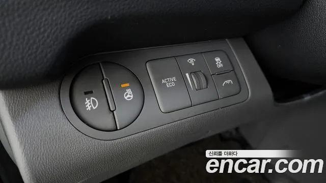 2018 Hyundai The New Grand Starex Van 5-Seater Sold VIN KMFWBX7KBJU981710 – photo 26 2018 Hyundai The New Grand Starex Van 5-Seater Sold VIN KMFWBX7KBJU981710 – photo 26