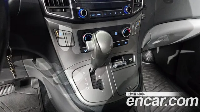 2018 Hyundai The New Grand Starex Van 3-Seater Sold VIN KMFWBX7KBJU984868 – photo 24 2018 Hyundai The New Grand Starex Van 3-Seater Sold VIN KMFWBX7KBJU984868 – photo 24