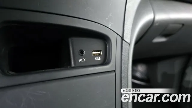 2018 Hyundai The New Grand Starex Van 5-Seater Sold VIN KMFWBX7KBJU991295 – photo 11 2018 Hyundai The New Grand Starex Van 5-Seater Sold VIN KMFWBX7KBJU991295 – photo 11