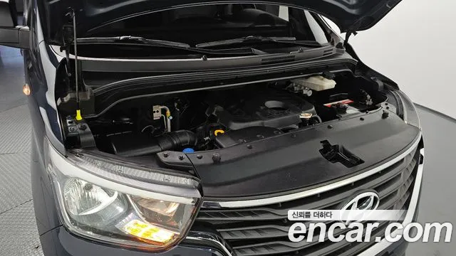 2019 Hyundai The New Grand Starex Van 3-Seater Sold VIN KMFWBX7KBKU003950 – photo 23