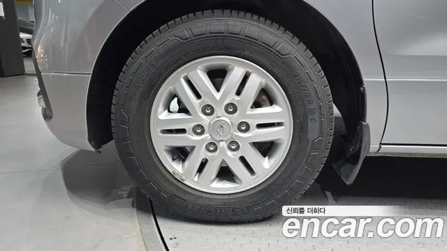 2019 Hyundai The New Grand Starex Van 5-Seater Sold VIN KMFWBX7KBKU005054 – odometer reading