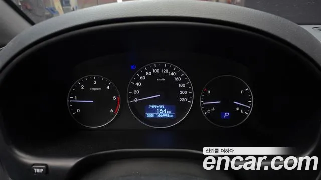 2019 Hyundai The New Grand Starex Van 5-Seater Sold VIN KMFWBX7KBKU005054 – photo 11