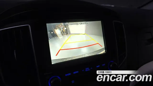 2019 Hyundai The New Grand Starex Van 3-Seater Sold VIN KMFWBX7KBKU010399 – front exterior