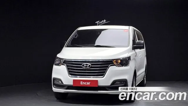 2019 Hyundai The New Grand Starex Van 3-Seater VIN KMFWBX7KBKU010399