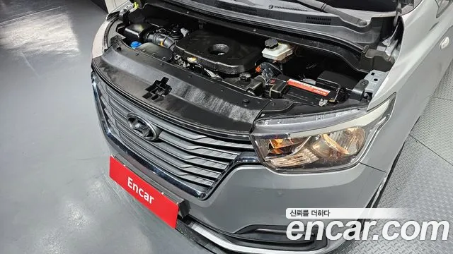 2019 Hyundai The New Grand Starex Van 5-Seater Sold VIN KMFWBX7KBKU019176 – photo 17 2019 Hyundai The New Grand Starex Van 5-Seater Sold VIN KMFWBX7KBKU019176 – photo 17