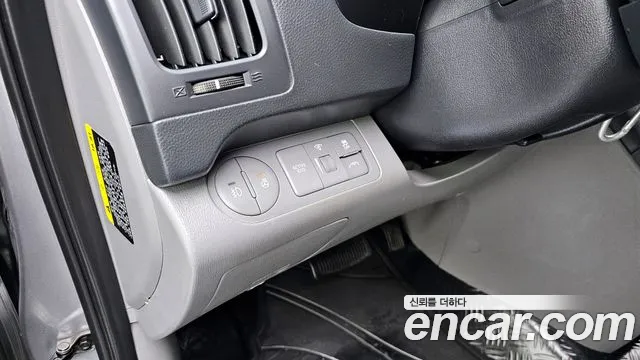 2019 Hyundai The New Grand Starex Van 5-Seater Sold VIN KMFWBX7KBKU019176 – photo 19 2019 Hyundai The New Grand Starex Van 5-Seater Sold VIN KMFWBX7KBKU019176 – photo 19