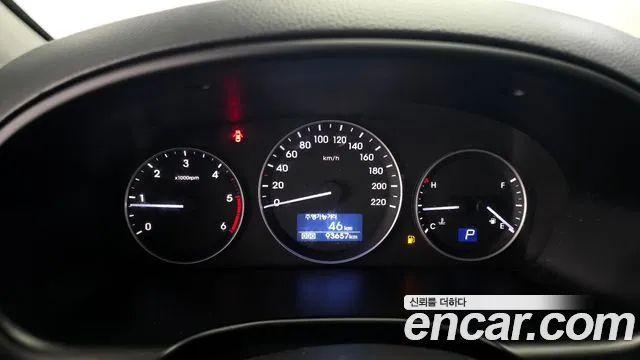 2019 Hyundai The New Grand Starex Van 5-Seater Sold VIN KMFWBX7KBKU032043 – photo 13