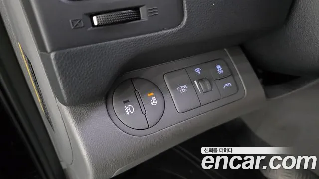 2019 Hyundai The New Grand Starex Van 5-Seater Sold VIN KMFWBX7KBKU036166 – photo 20