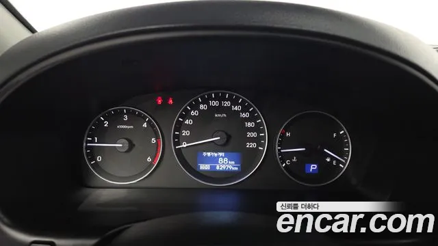 2019 Hyundai The New Grand Starex Van 3-Seater Sold VIN KMFWBX7KBKU051583 – photo 13 2019 Hyundai The New Grand Starex Van 3-Seater Sold VIN KMFWBX7KBKU051583 – photo 13
