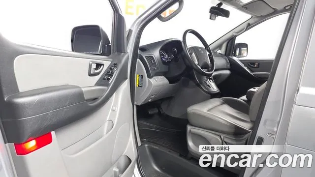 2019 Hyundai The New Grand Starex Van 3-Seater Sold VIN KMFWBX7KBKU051583 – photo 18 2019 Hyundai The New Grand Starex Van 3-Seater Sold VIN KMFWBX7KBKU051583 – photo 18