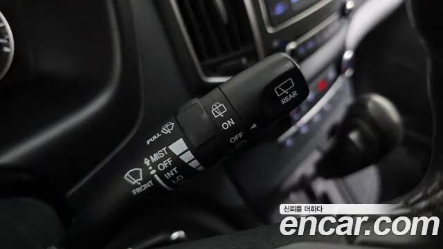 2019 Hyundai The New Grand Starex Van 5-Seater Sold VIN KMFWBX7KBKU052418 – front exterior 2019 Hyundai The New Grand Starex Van 5-Seater Sold VIN KMFWBX7KBKU052418 – front exterior