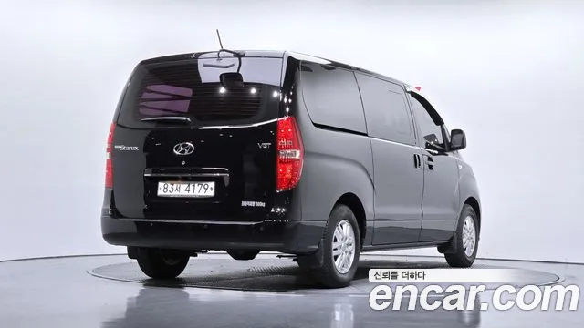 2019 Hyundai The New Grand Starex Van 5-Seater Sold VIN KMFWBX7KBKU052418 – trunk area 2019 Hyundai The New Grand Starex Van 5-Seater Sold VIN KMFWBX7KBKU052418 – trunk area