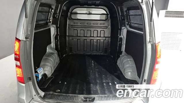 2019 Hyundai The New Grand Starex Van 5-Seater Sold VIN KMFWBX7KBKU060163 – engine bay 2019 Hyundai The New Grand Starex Van 5-Seater Sold VIN KMFWBX7KBKU060163 – engine bay