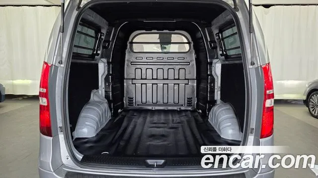 2019 Hyundai The New Grand Starex Van 5-Seater Sold VIN KMFWBX7KBKU069753 – engine bay