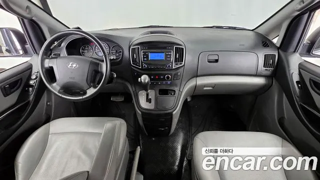 2019 Hyundai The New Grand Starex Van 5-Seater Sold VIN KMFWBX7KBKU069753 – exterior detail