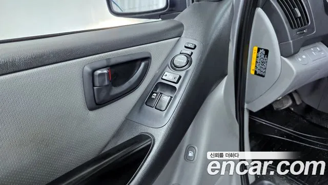 2019 Hyundai The New Grand Starex Van 5-Seater Sold VIN KMFWBX7KBKU069753 – photo 13