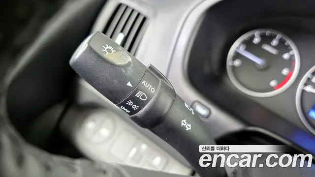 2019 Hyundai The New Grand Starex Van 5-Seater Sold VIN KMFWBX7KBKU069753 – photo 14