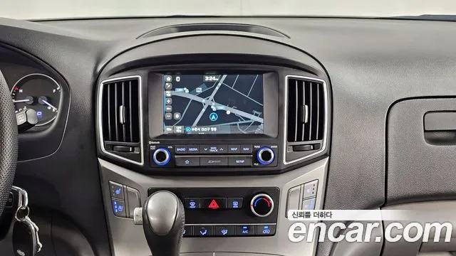 2019 Hyundai The New Grand Starex Van 5-Seater Sold VIN KMFWBX7KBKU071914 – front exterior 2019 Hyundai The New Grand Starex Van 5-Seater Sold VIN KMFWBX7KBKU071914 – front exterior